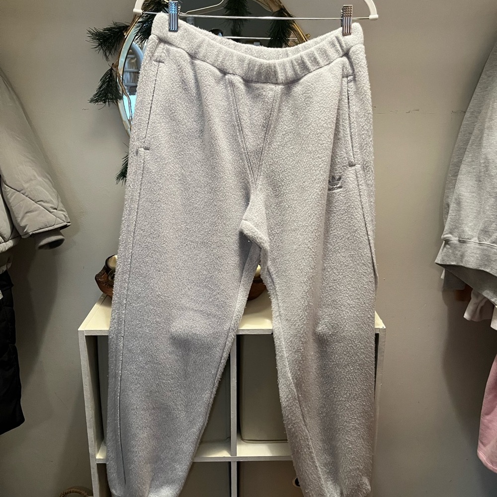 EUC adidas Gray jogging suit - Picture 3 of 13